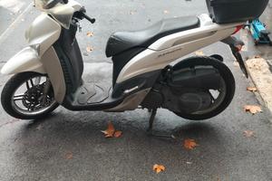 Yamaha Xenter 125 - 2012