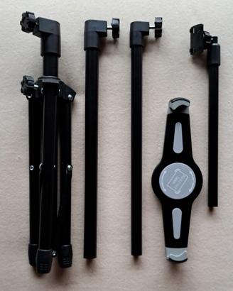 Supporto treppiede per tablet