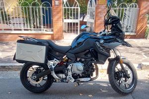 Moto BMW f 750 gs Triple Black