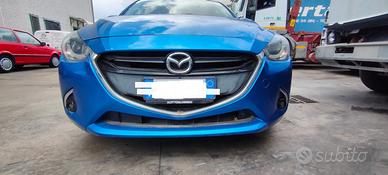 MAZDA 2 2017 MUSATA COMPLETA