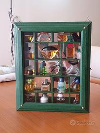 Solo vetrinetta per profumi mignon o collezioni