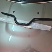 Ducati Scrambler manubrio