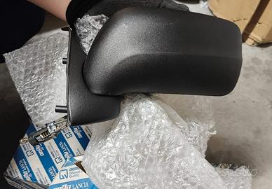 Specchi retrovisori nuovi per Autobianchi Y10 