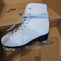 pattini ghiaccio bambina roches