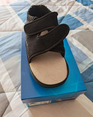 Scarpa per alluce valgo post operatoria EXTROSTYLE