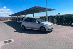 Mercedez Benzina/Metano casa madre