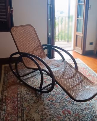 Chaise Longue a dondolo