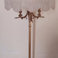 lampadario da terra
