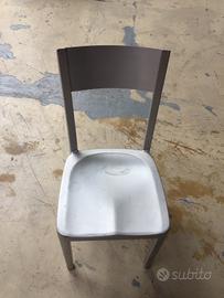 Sedia leggera in alluminio