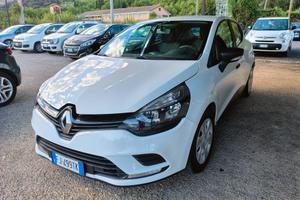 Renault Clio dCi 8V 75CV AUTOCARRO