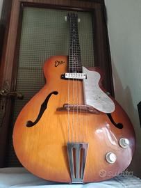 Chitarra classica ed elettrica 