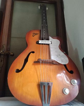 Chitarra classica ed elettrica 