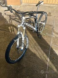 Bici lapierre zesty 514