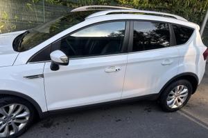 Ford Kuga TITANIUM 4X4