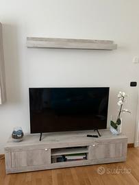 Salotto con divano letto