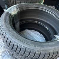 Pneumatici  Invernali Continental 245/45 R18