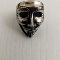 Anello V per vendetta 