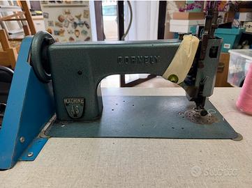 Macchina da ricamo punto e catenella CORNELY