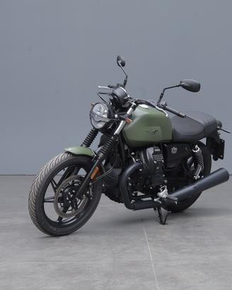 MOTO GUZZI V7 850