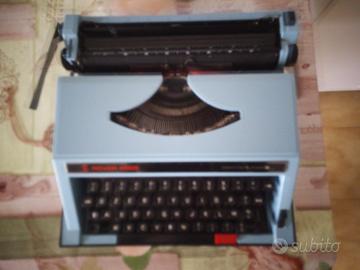 MACCHINA DA SCRIVERE UFFICIO