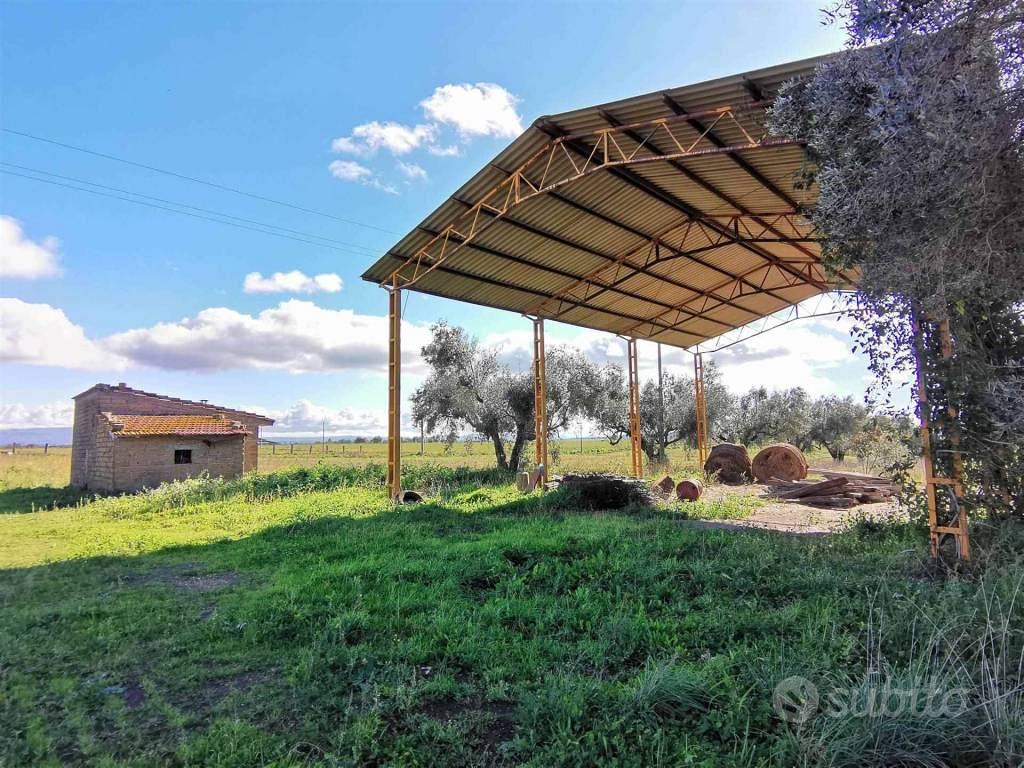Rustico / Casale di 25025 m² con 2 locali a Tuscan - Vista 4