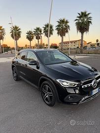 Mercedes Benz GLA200