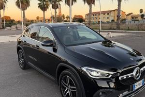 Mercedes Benz GLA200