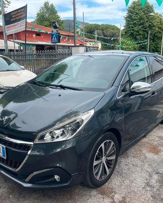 Peugeot 208 PureTech 82 5p. GPL Access