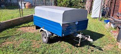 Carrello rimorchio con coperchio