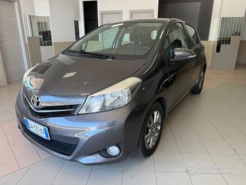 Toyota Yaris 1.0 Benzina 5 porte Lounge