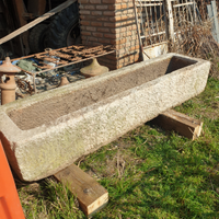 Vasca o abbeveratoio antico