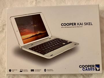 Custodia con tastiera Bluetooth per iPad