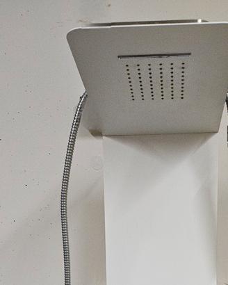 Doccia completa vendibile anche separatamente