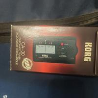 chitarra classics con accordatore e custodia