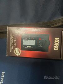 chitarra classics con accordatore e custodia