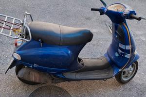 VESPA ET 4 125