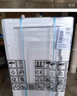 BMWU3721A - Lavatrice da 7 kg, 1200 giri, Caricame