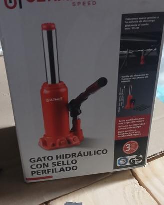 Martinetto idraulico