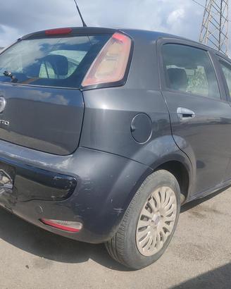 Fiat punto evo 199 1.3 d multijet 75cv ricambi