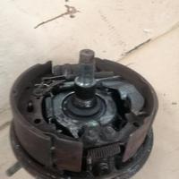 piatto ganasce dx con asse post. quargo