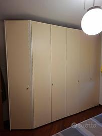 Guardaroba a sei ante