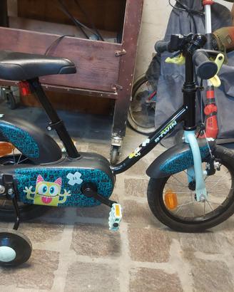 Bicicletta con rotelle