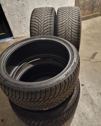 treno gomme invernali 245/35 R19