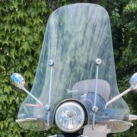 Parabrezza  vespa gts