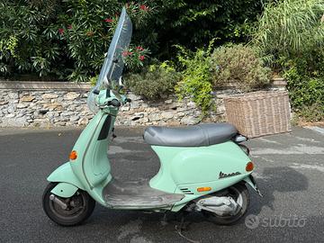 Vespa ET4 125