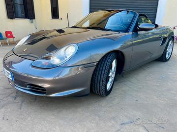 Porsche Boxster 2.7 ASI da vetrina !