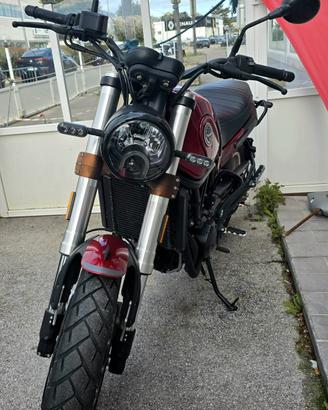 Benelli Leoncino 500 TRAIL
