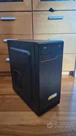 pc fisso completo (monitor, mouse, pc)  8gb ram
