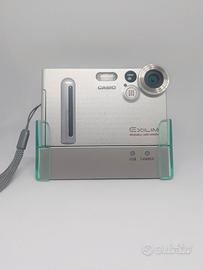 Casio Exilim EX-M2 2MP Vintage + Basetta