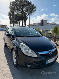 Opel Corsa 1300 multijet 